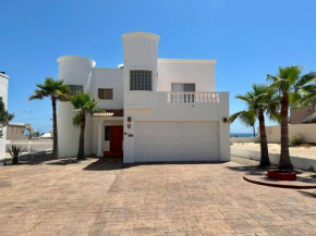 Casa del Sol by FMI Rentals